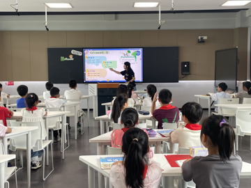  太湖实验小学：研译林新教材，展课堂真风采